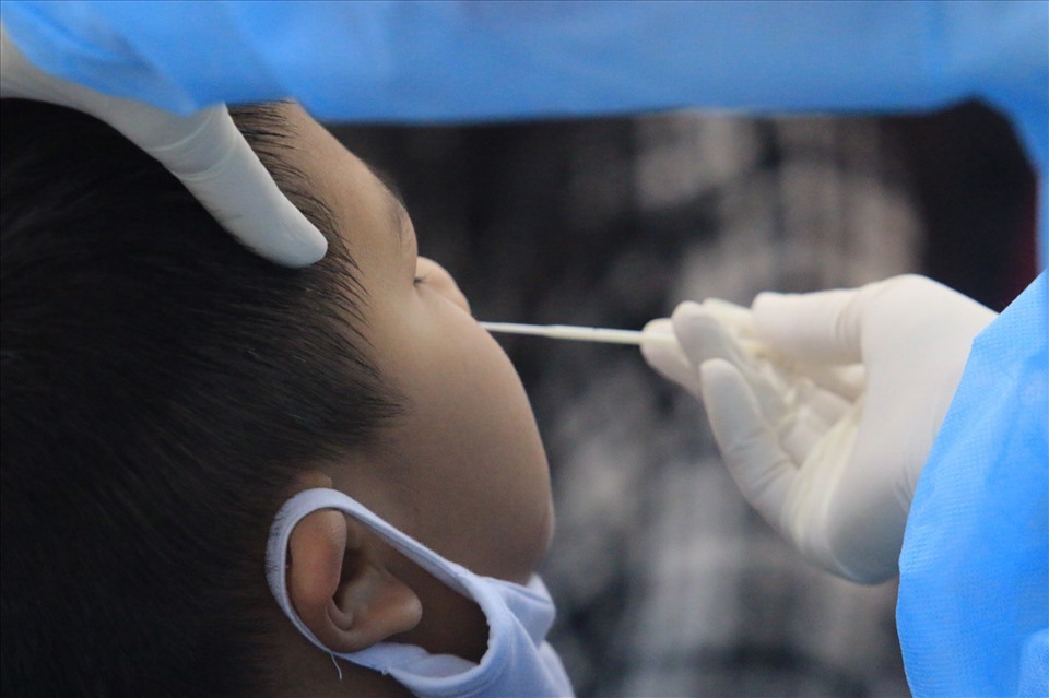 Hà Nội ghi nhận thêm 2 ca dương tính SARS-CoV-2, đều xác định rõ nguồn lây