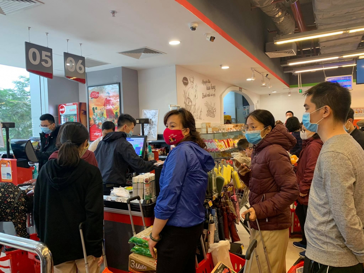 ha noi them 2 truong hop nghi ngo mac covid 19