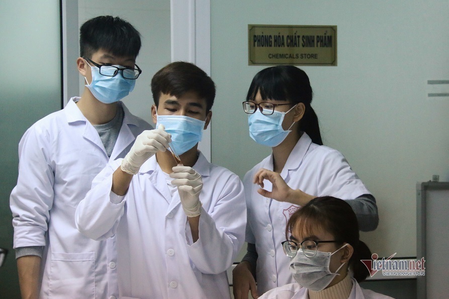 Trường ĐH Y Hà Nội chuyển sang dạy học trực tuyến