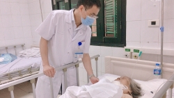 Chó Bully tấn công, cụ bà 87 tuổi phải cắt cụt 1/3 tay trái