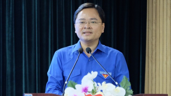 Bí thư Thứ nhất Trung ương Đoàn đối thoại với đoàn viên, thanh niên