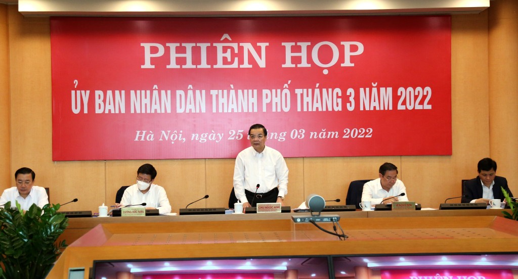 UBND TP Hà Nội xem xét các nội dung trình kỳ họp thứ tư HĐND thành phố