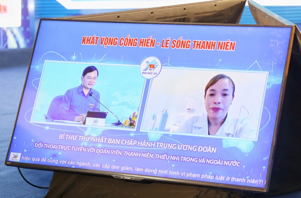 Khát vọng cống hiến, lẽ sống thanh niên