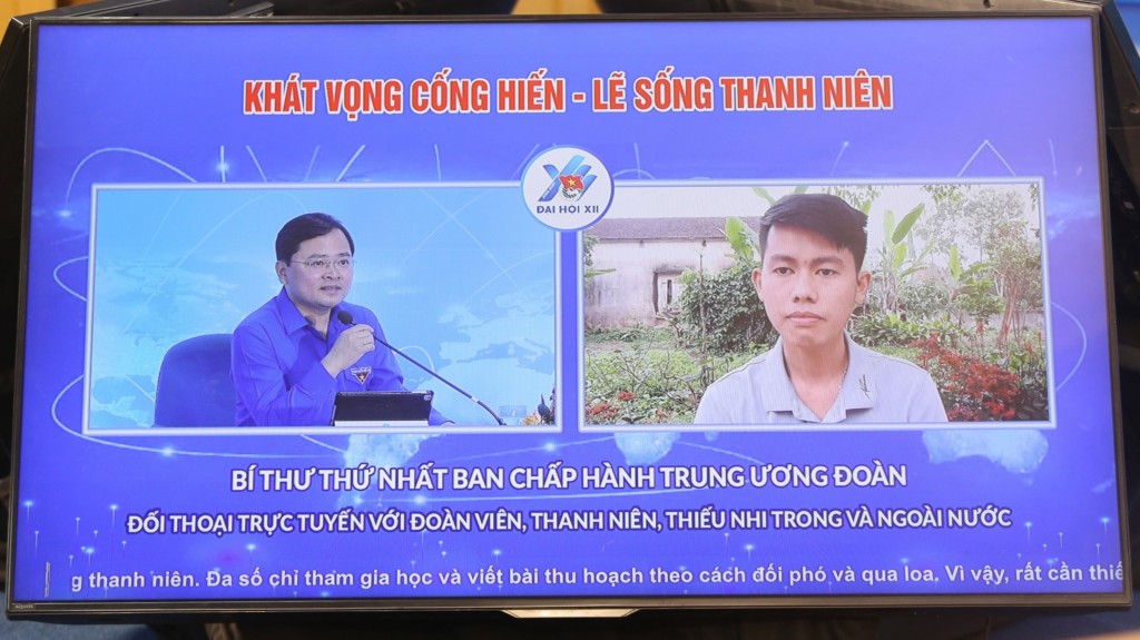 Bí thư Thứ nhất Trung ương Đoàn Nguyễn Anh Tuấn đối thoại với đoàn viên, thanh niên: Khát vọng cống hiến, lẽ sống thanh niên