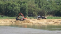 Bình Định: Sông Lại Giang “kêu cứu” vì doanh nghiệp không hoàn thổ sau khai thác cát