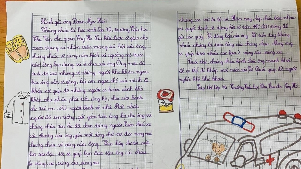 Học trò Hà Nội đập lợn đất ủng hỗ quỹ "Vì đồng bào" của ông Đoàn Ngọc Hải