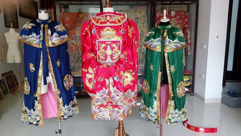 Bài 3: Số hóa di sản làng nghề, mở thị trường ra thế giới Bài 3: Số hóa di sản làng nghề, mở thị trường ra thế giới