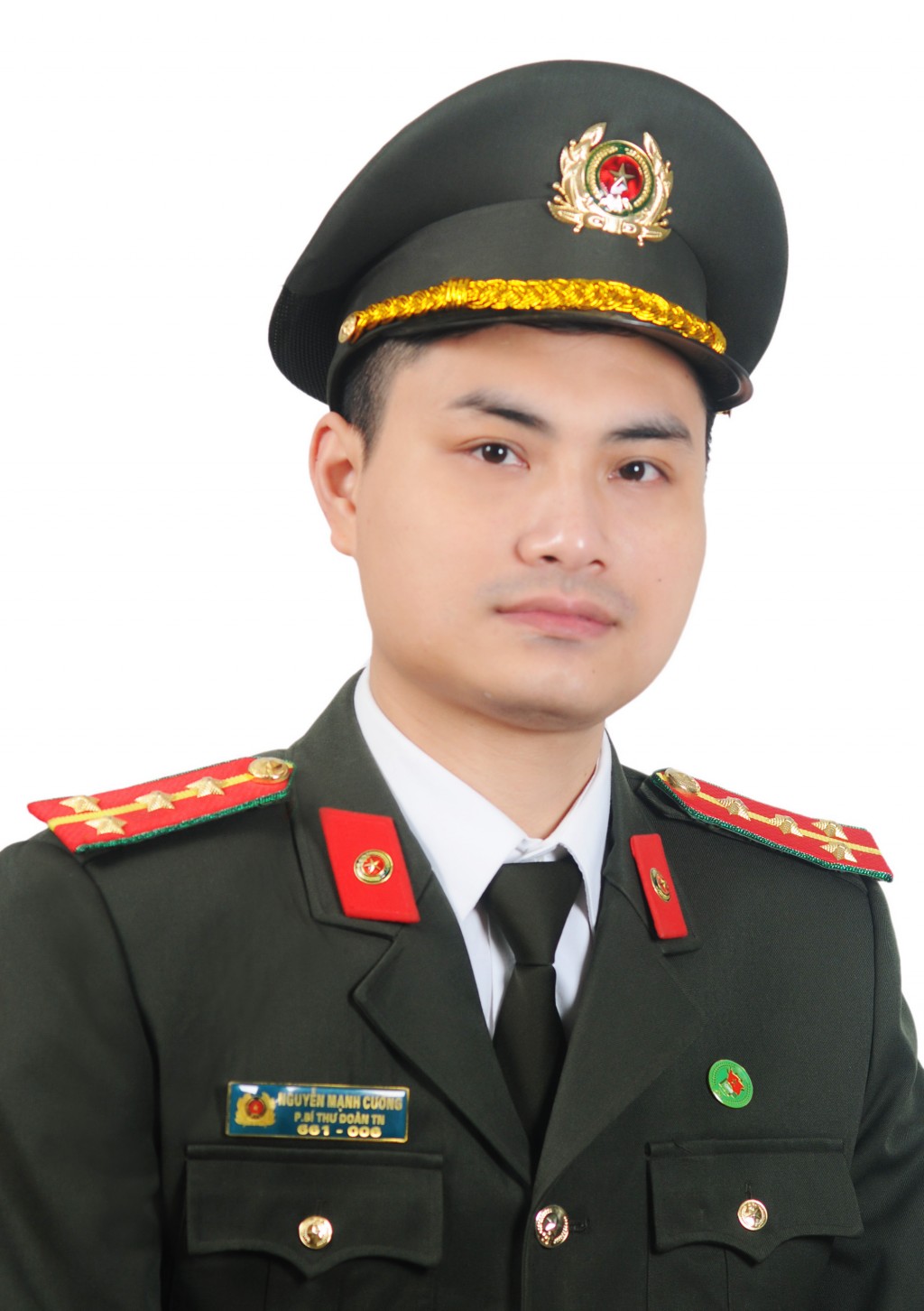 Phó Bí thư Đoàn Thanh niên Công an TP Hà Nội, Đại uý Nguyễn Mạnh Cường