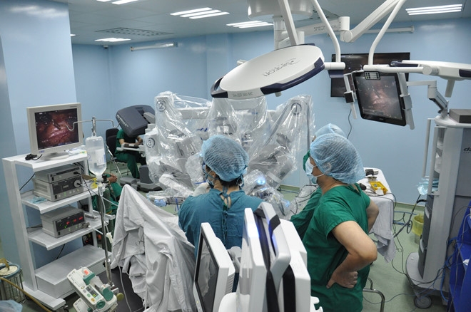 Địa phương kêu Bộ Y tế 