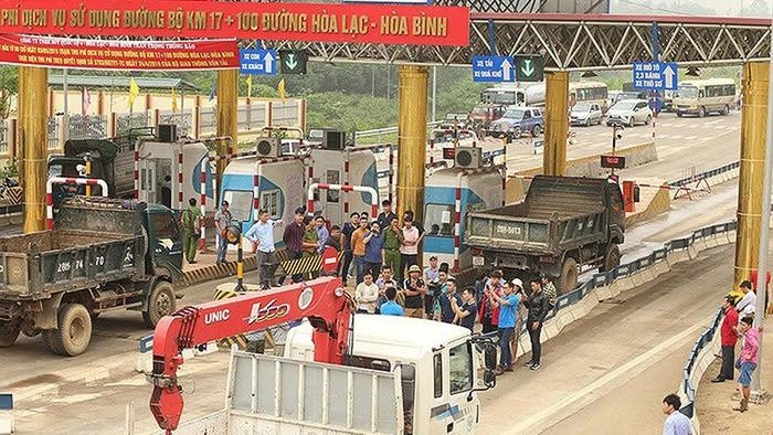 Dân vây trạm thu phí cao tốc Hòa Lạc-Hòa Bình, Bộ GTVT ra công điện khẩn