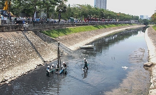 Nhật Bản áp dụng "công nghệ thần kỳ" làm sạch nước sông Tô Lịch