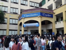 thi sinh ha noi bat dau cuoc dua vao lop 10 chuyen