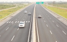 trinh quoc hoi go kho cho cao toc ha noi hai phong