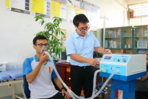 Đại học Bách khoa Hà Nội chế tạo máy thở hỗ trợ điều trị người mắc COVID-19