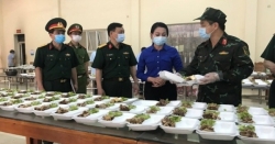 Vĩnh Phúc: Nữ quân nhân kiệt sức vẫn nằng nặc đòi "chia lửa" với đồng đội