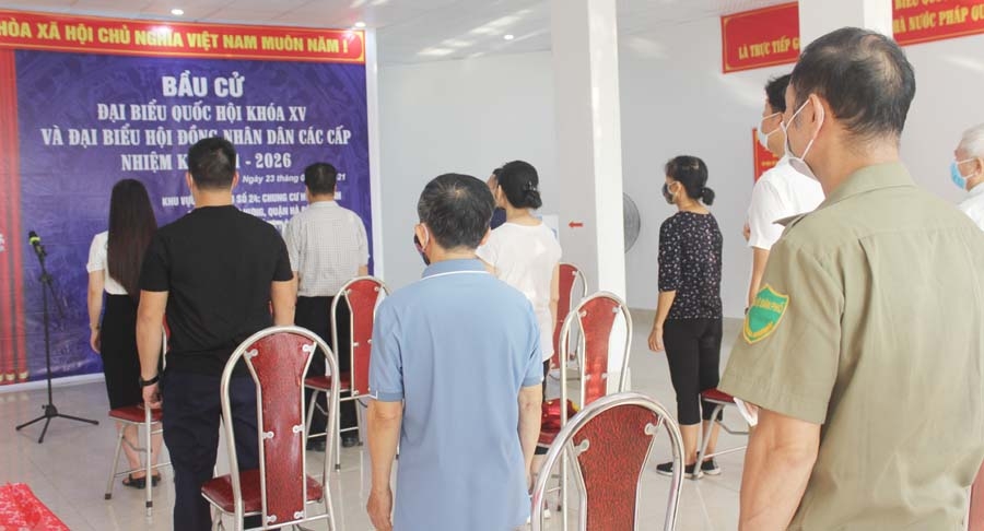 Cử tri Thủ đô nô nức đi thực hiện quyền công dân