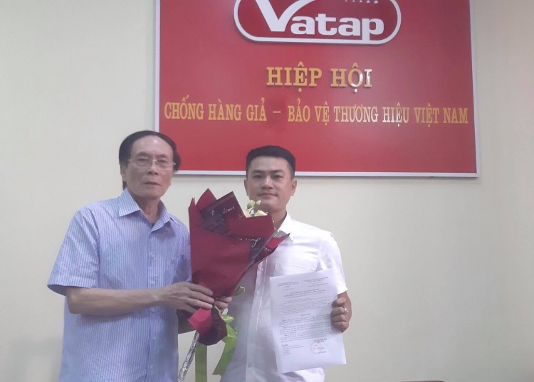 Ông Nguyễn Viết Hưng được bổ nhiệm Tổng biên tập Tạp chí Hàng hóa và Thương hiệu