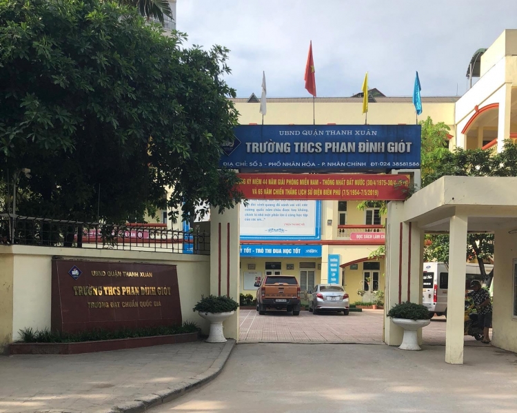 Quận Thanh Xuân: Học sinh cuối cấp hoang mang trước thông tin chuyển trường