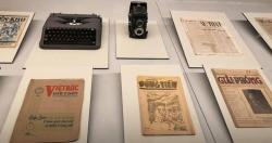 Hình ảnh bản gốc những tờ báo đầu tiên của Báo chí Việt Nam