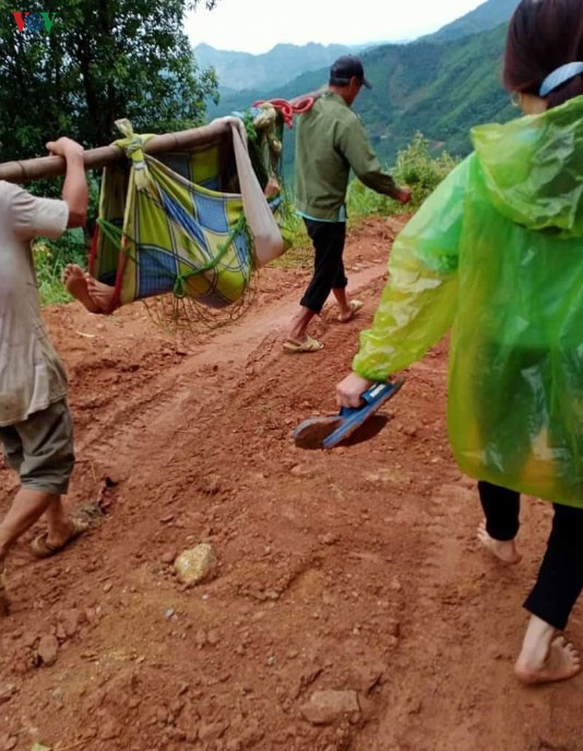 hai vo chong bi set danh bat tinh o lao cai