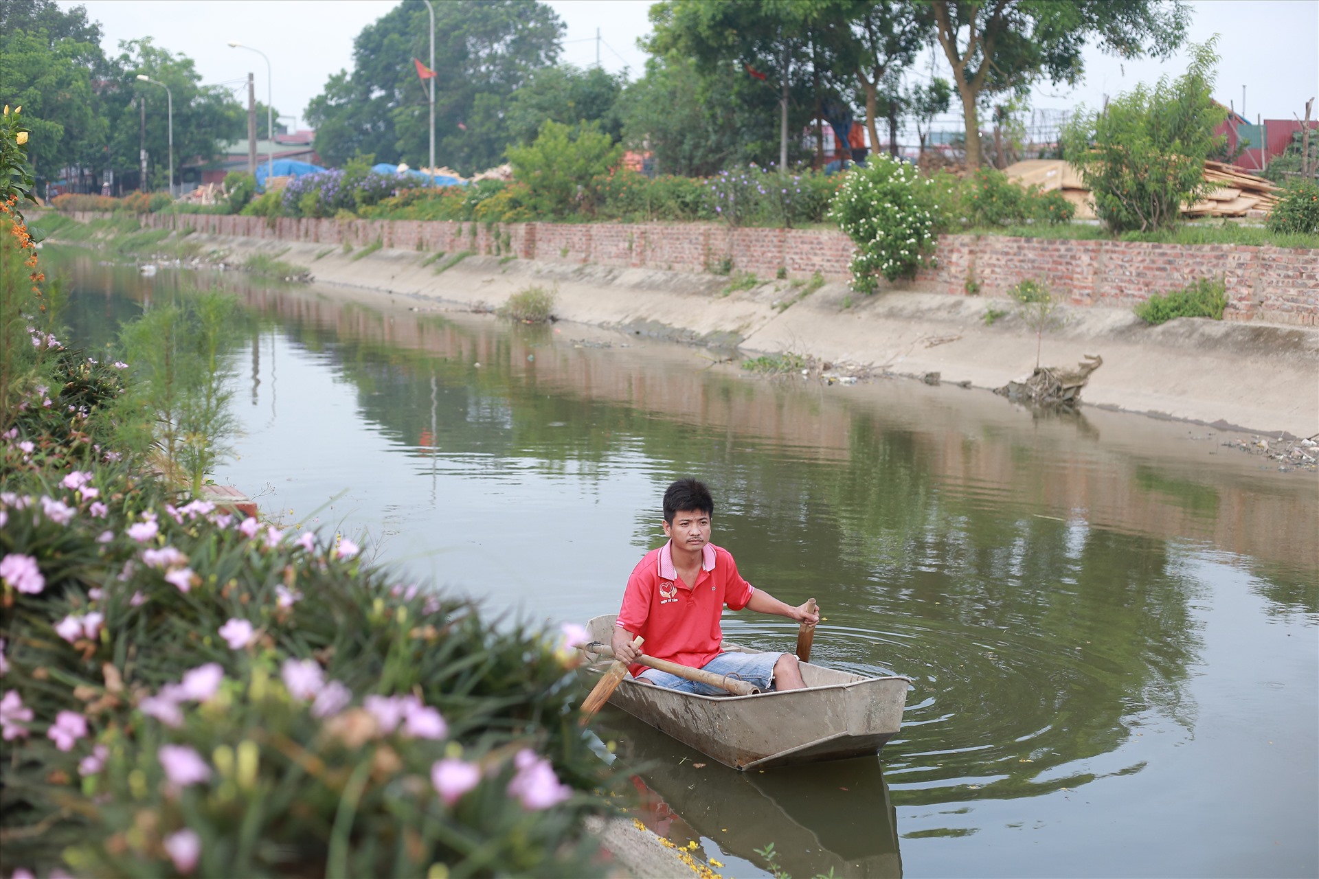 tien si khoa hoc keu goi nguoi dan xay duong hoa cuu dong kenh chet