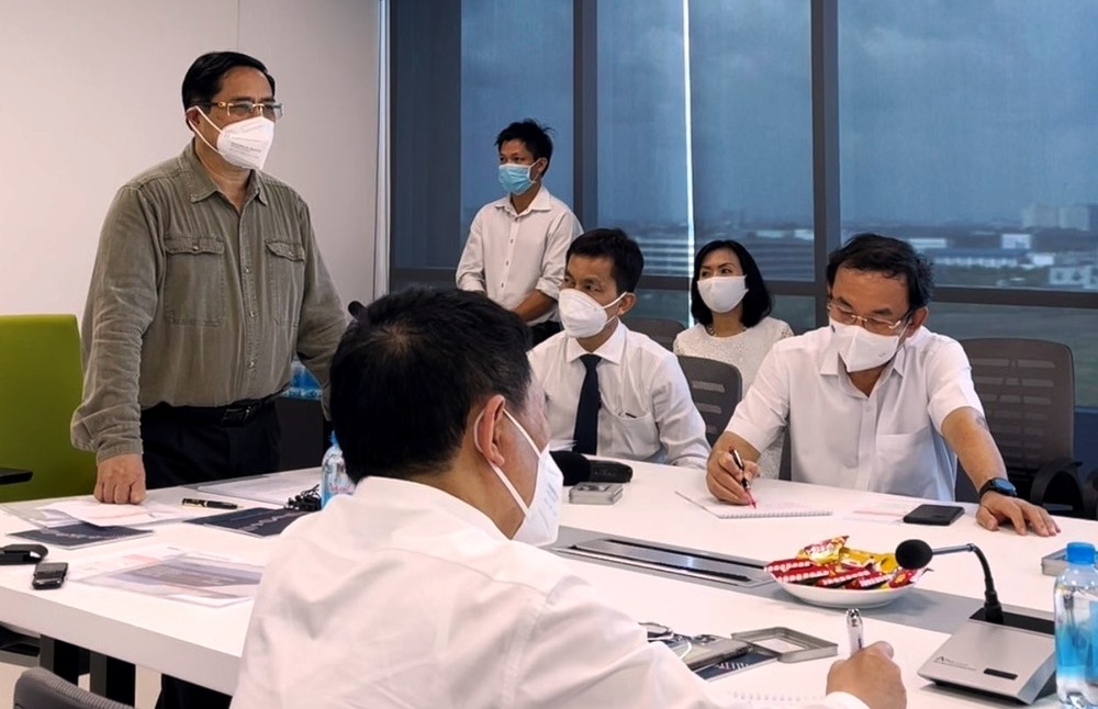 Thủ tướng Phạm Minh Chính đi thăm Công ty CP Công nghệ Sinh học Dược Nanogen nằm trong Khu công nghệ cao TP HCM (TP Thủ Đức).
