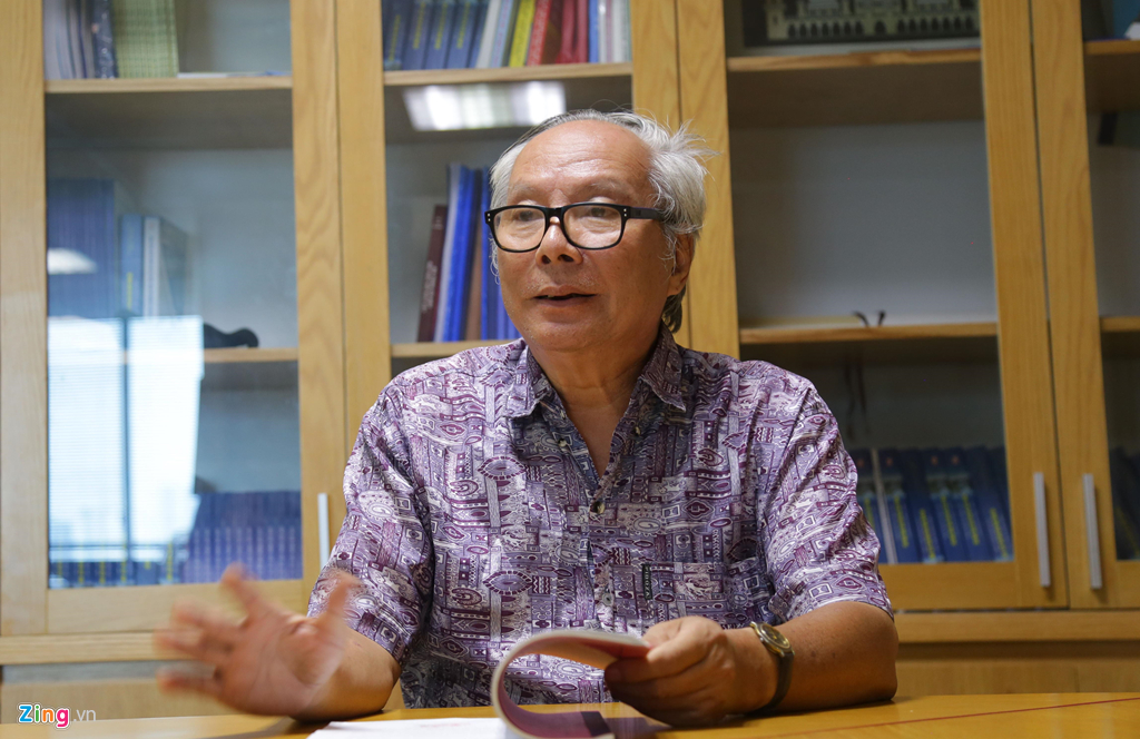 "Xã hội chưa thể công nhận bằng chính quy và tại chức ngang nhau" xa hoi chua the cong nhan bang chinh quy va tai chuc ngang nhau