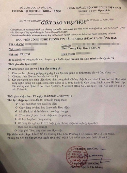 Bỗng dưng... trúng tuyển đại học!