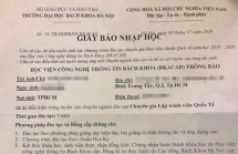 Bỗng dưng... trúng tuyển đại học!