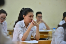 Biến động điểm 9 thi THPT quốc gia năm 2019