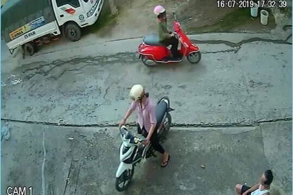 Người mẹ trẻ Điện Biên mất tích đang ở Quảng Ngãi, không nhận ra chồng con nguoi me tre dien bien mat tich dang o quang ngai khong nhan ra chong con