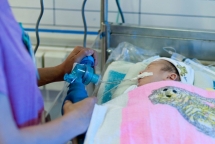 Nhà khoa học Thụy Điển cảnh báo dịch siêu khuẩn tại bệnh viện Việt Nam