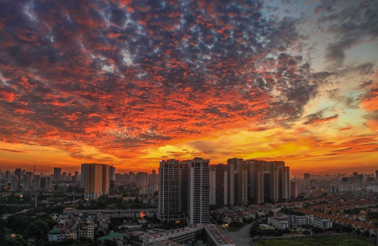 du bao thoi tiet ngay 277 ha noi hung nang sau nhung ngay mua ngap pho