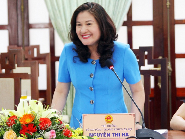 Thứ trưởng Nguyễn Thị Hà: Cần bảo vệ trẻ em trước thông tin mạng độc hại - 2