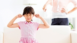 Trẻ nổi loạn - làm gì để cầm chắc “dây cương”?