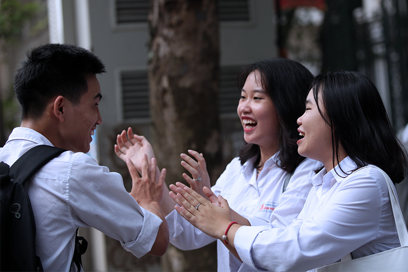 Cảnh sát mất ngôi tốp đầu, ngành Y "nhường" cho Khoa học máy tính