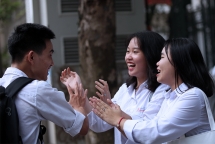 Cảnh sát mất ngôi tốp đầu, ngành Y "nhường" cho Khoa học máy tính