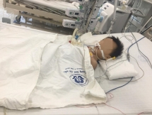 Uống thuốc hạ sốt, bé trai 27 tháng nguy kịch