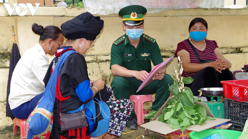 loa phat thanh trong the tran &amp;quot;vanh dai xanh&amp;quot; chong dich vung bien hinh 1