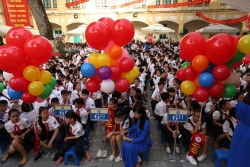 Bộ GDĐT lên kịch bản khai giảng năm học mới: Kết hợp trực tiếp và online