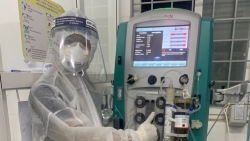 Các chuyên gia hiến kế giảm tỷ lệ tử vong, giảm chi phí điều trị Covid-19