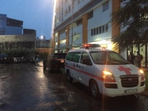 Bảo vệ chung cư rơi từ tầng 18 khi bước vào thang máy không có cabin