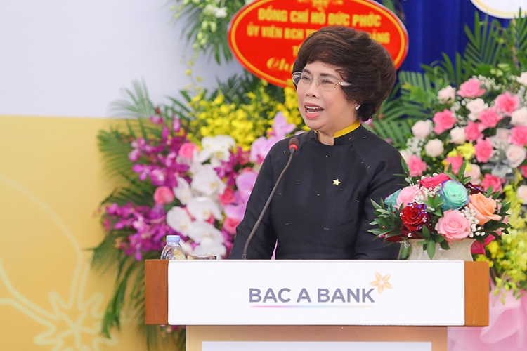 Kỷ niệm tuổi 25, BAC A BANK đón Huân chương Lao động hạng Ba