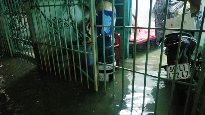 trieu cuong len 168 m lam vo bo bao nhieu nha dan o tphcm bi ngap