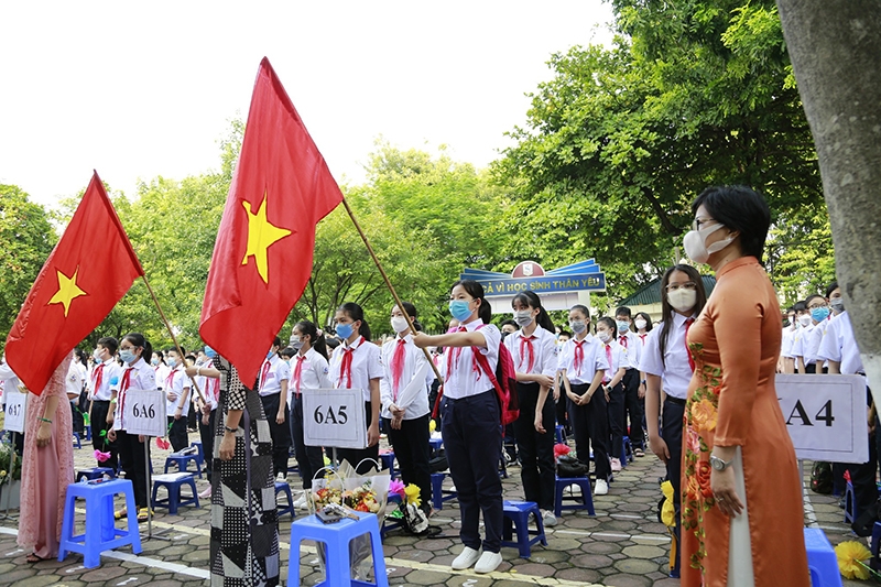 bi thu thanh uy ha noi vuong dinh hue danh trong khai giang nam hoc moi