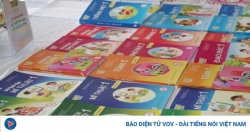 “Mập mờ” sách giáo khoa với sách tham khảo: Trách nhiệm thuộc về nhà trường?