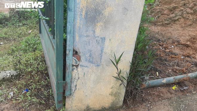 Sập cổng trường đè chết 3 học sinh: Lộ kinh phí xây dựng trụ cổng không cốt thép - 2