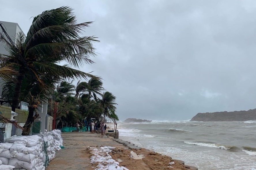 Hiện tượng La Nina khiến bão lũ nguy hiểm khó lường như thế nào?