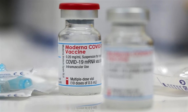 Tiêm mũi 1 vaccine Moderna, mũi 2 có thể tiêm vaccine nào thay thế? - 1