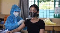 Những điều cần lưu ý khi lựa chọn tiêm trộn 2 loại vaccine Covid-19